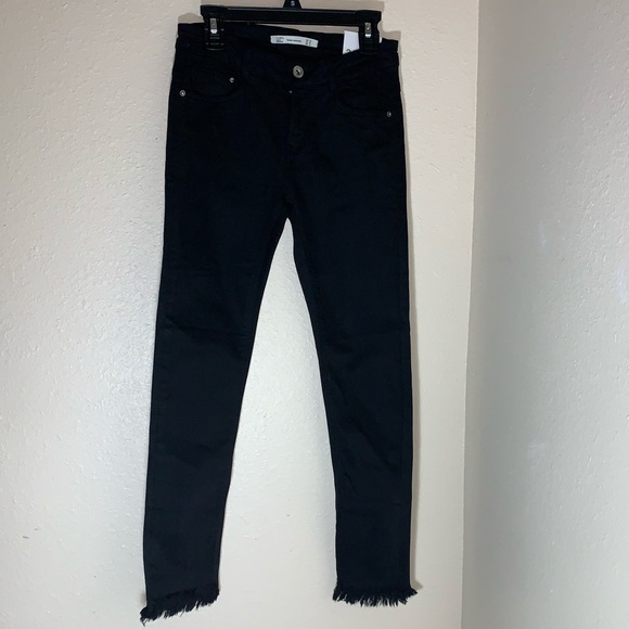 Zara Denim - Zara Trafaluc Supersoft Black  Frayed Hem Jeans 2